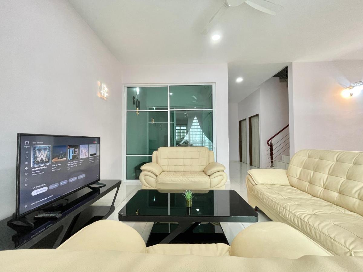 Holiday home Langkawi Cozy At Taman Simfoni By Zervin